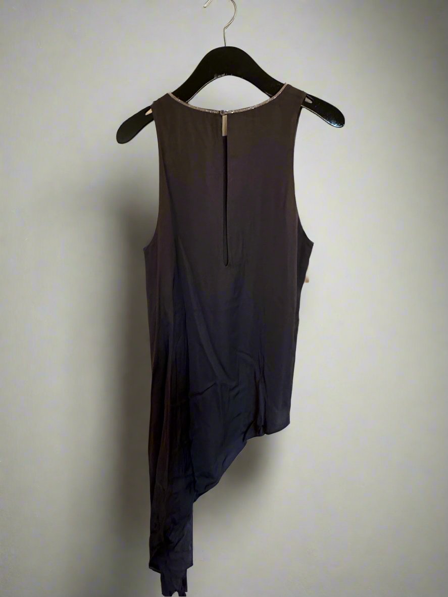 Asymmetrical Chain Trimmed Tank